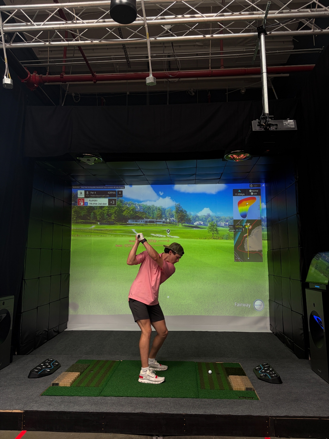 Golf simulator bay